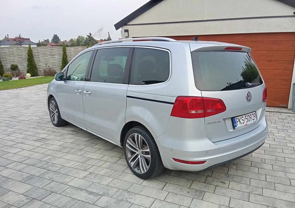 Volkswagen Sharan cena 37999 przebieg: 281000, rok produkcji 2013 z Śmigiel małe 46